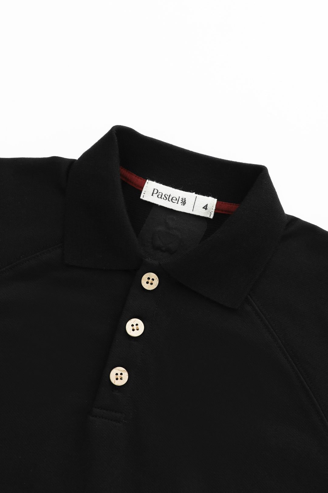 polo with striped edging - black