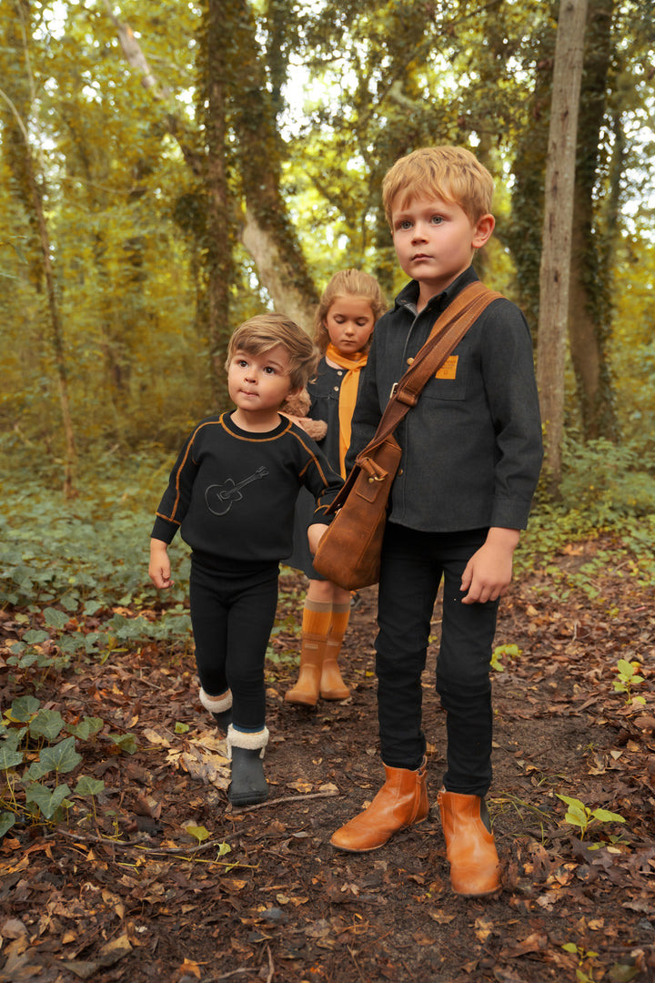 top l/s guitar graphic sweatshirt - black