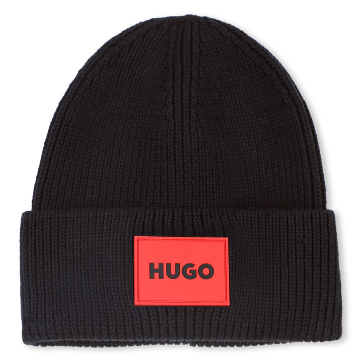 beanie ribbed with patch logo - black-09b