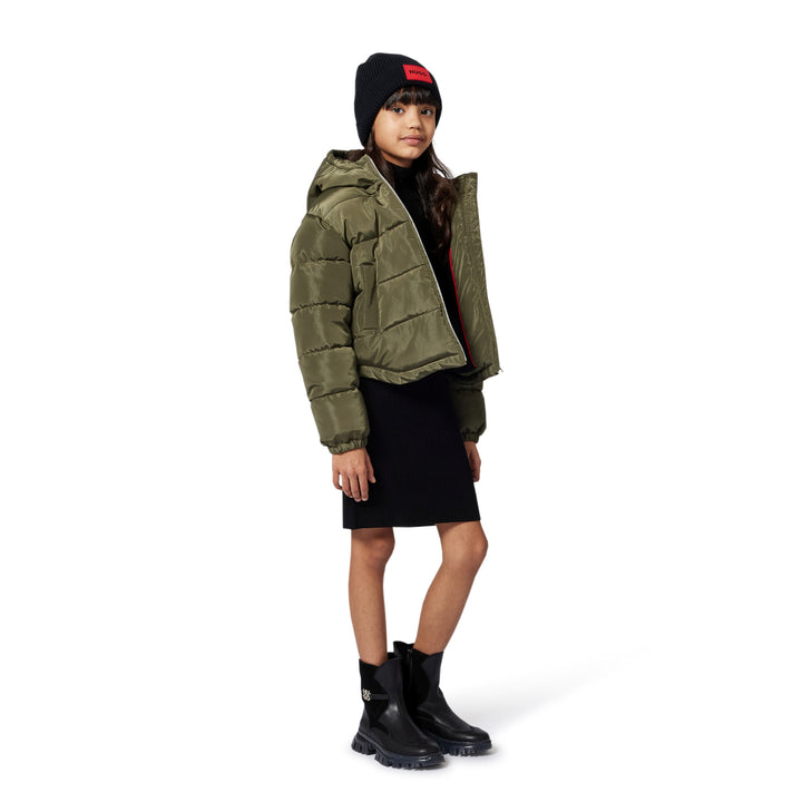 beanie ribbed with patch logo - black-09b