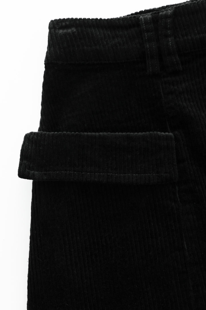 corduroy skirt with pockets - black