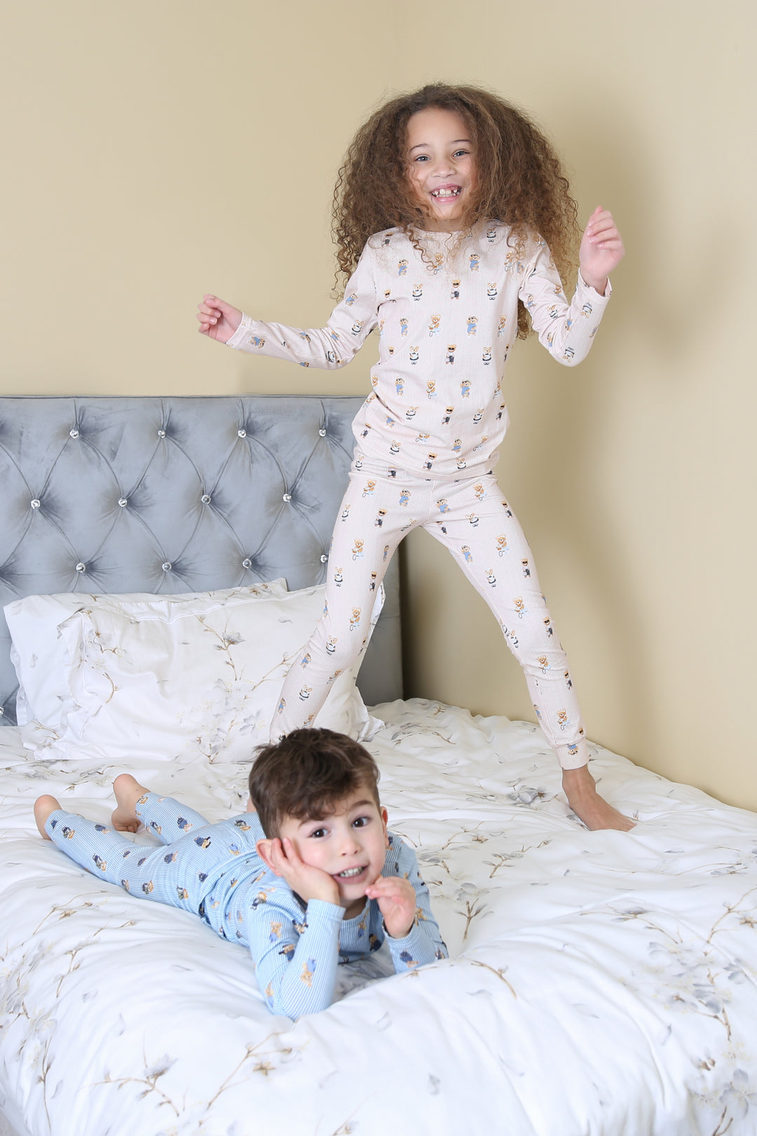 pajamas striped bear print top and pants - pink