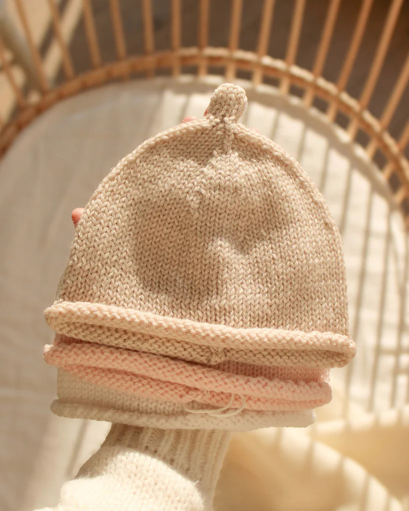 hat knitted beanie - oat