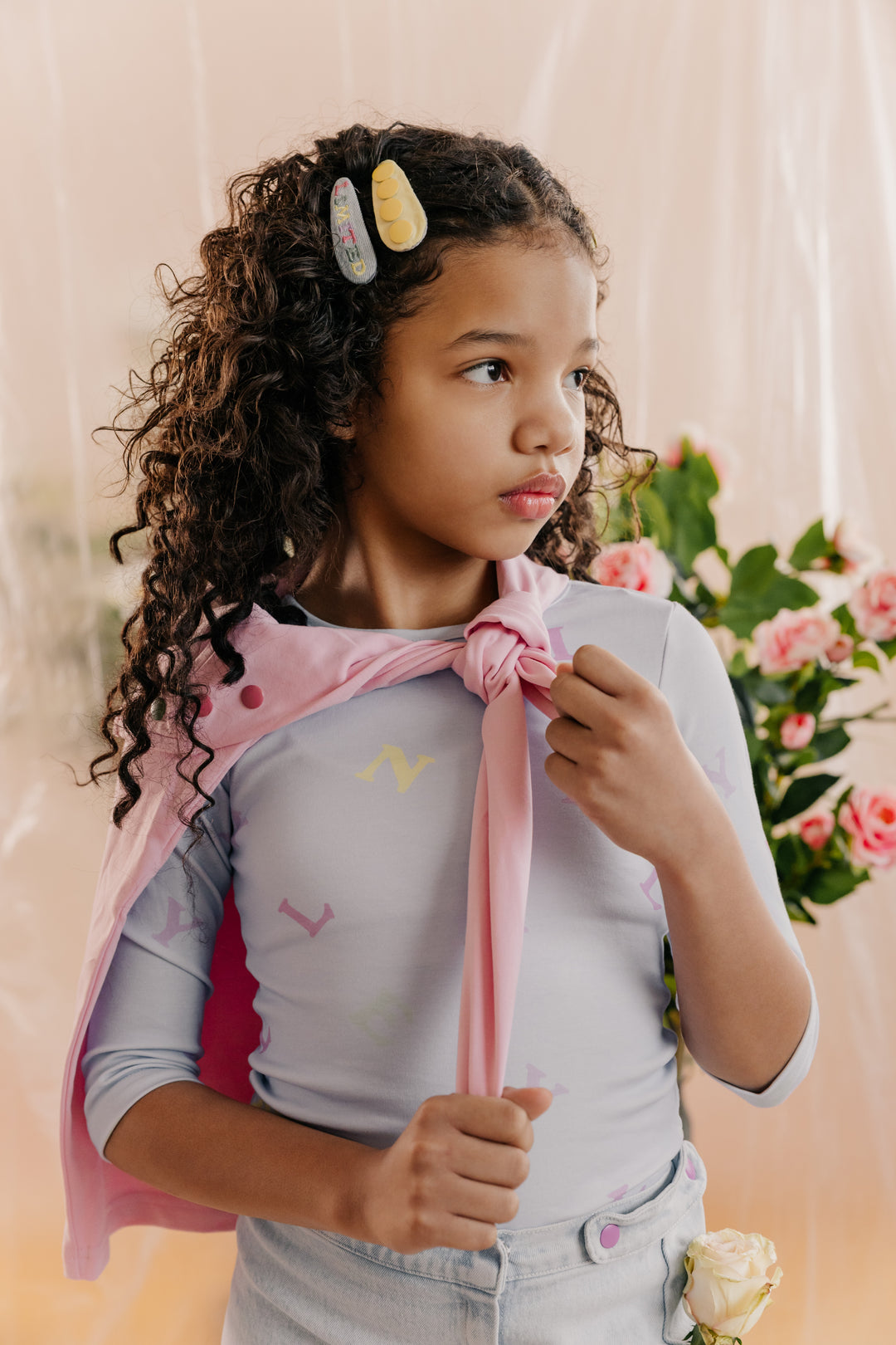 tee l/s scattered logo - light blue-86