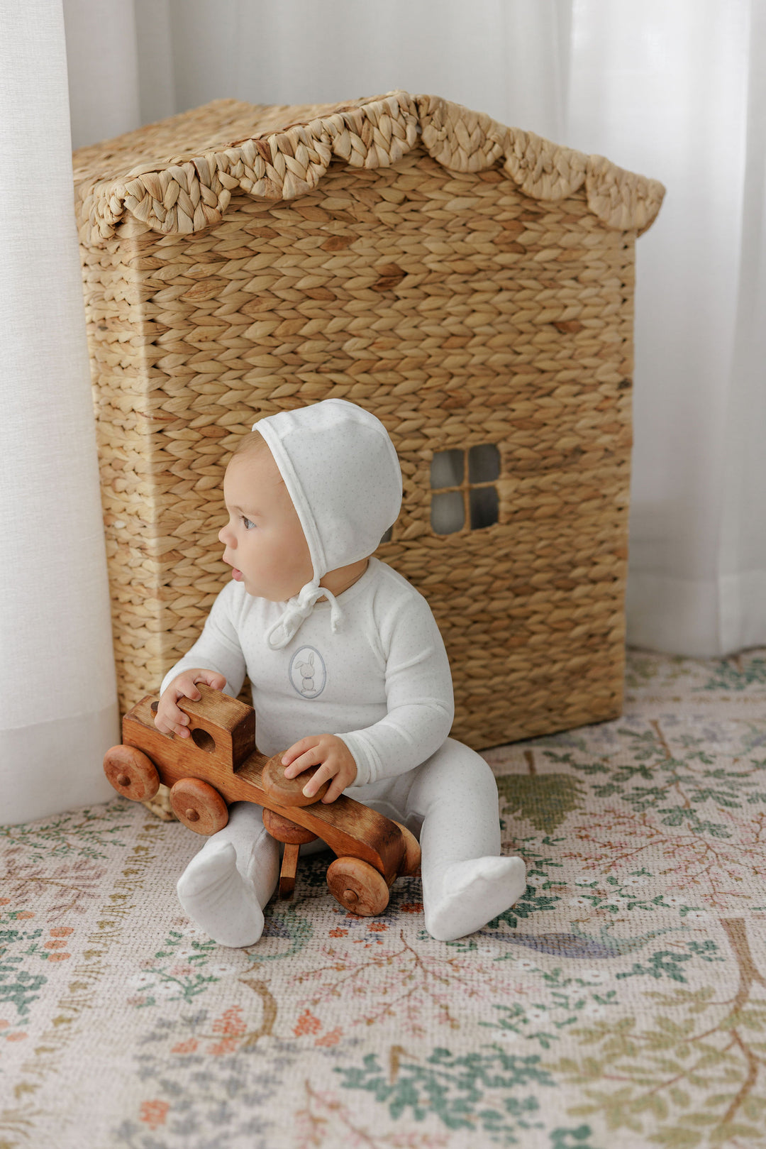 set footie velour bunny pin dot with bonnet and blanket - ivory boy