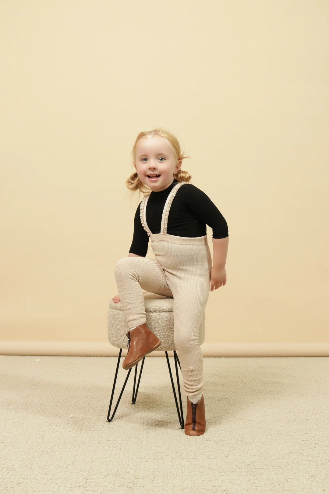 overall ribbed with ruffled suspender long footed - 63-vanilla