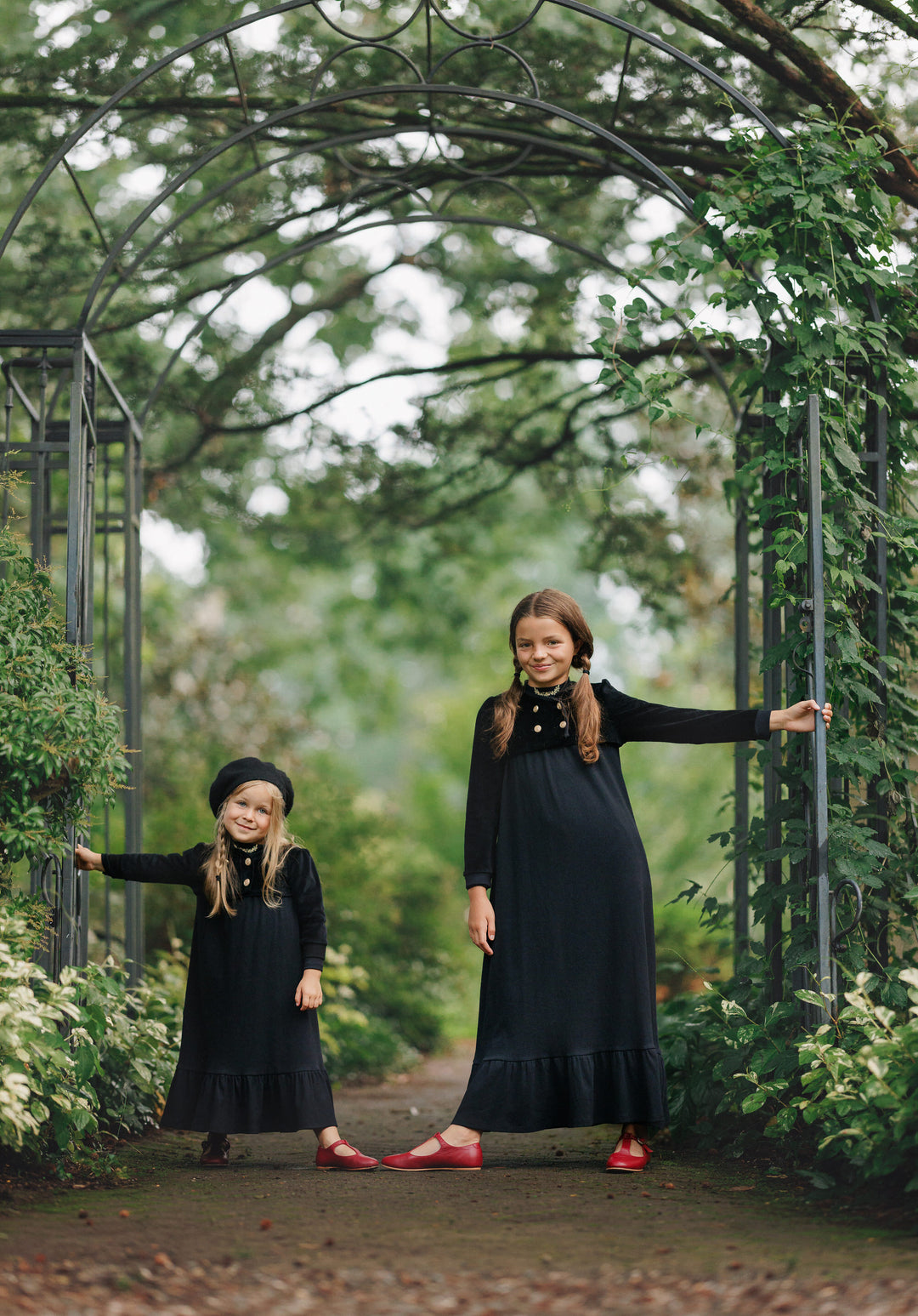 maxi dress ribbed tiered with velour crop wrap cardigan - black