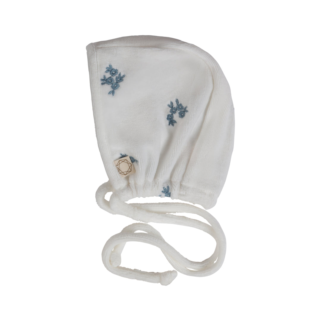 set footie embroidered eyelet with bonnet and blanket - white/blue