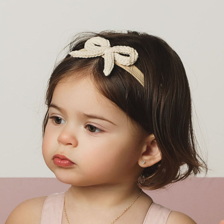 baby band crochet bow - beige