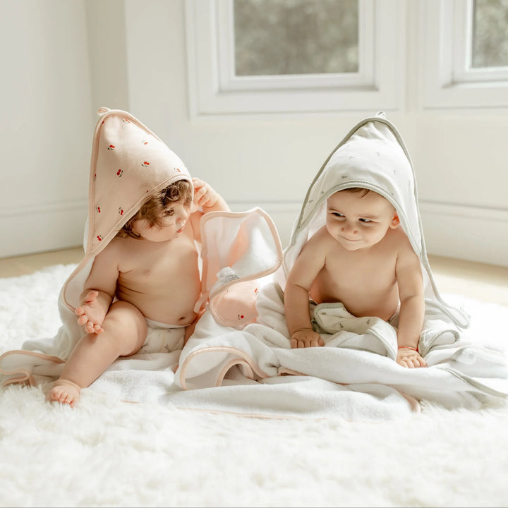 towel hooded+washcloth - pink cherries