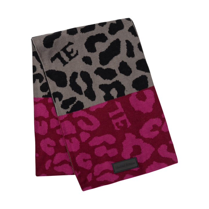 scarf leopard knit pattern - raspberry-41