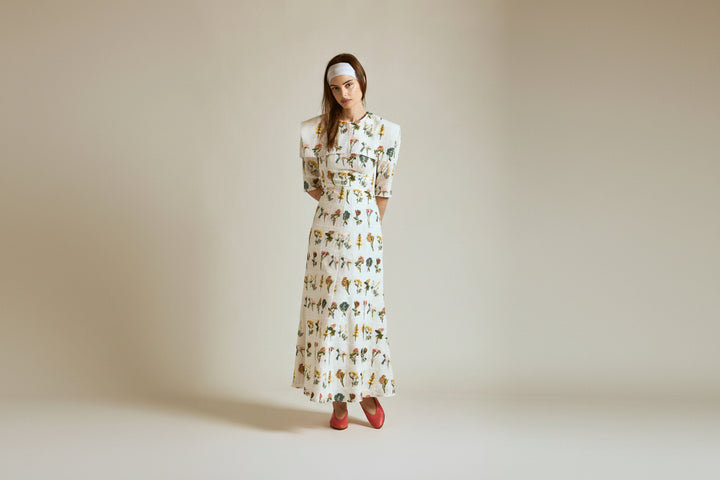 dress floral embroidered with bib - white