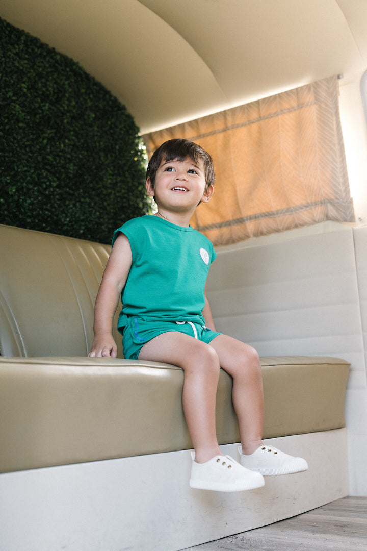 set outfit boating crew tank and shorts - electric green