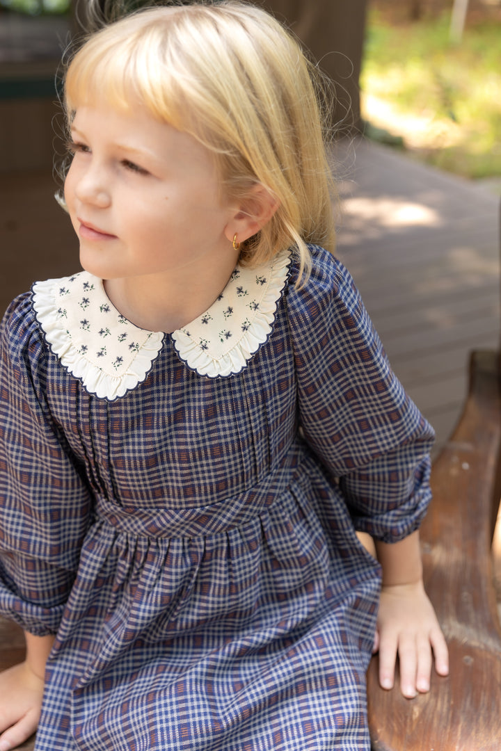 dress plaid with floral collar - burgundy