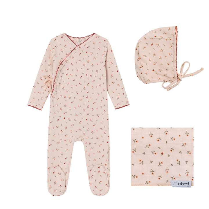 set footie heart print with bonnet and swaddle - pink