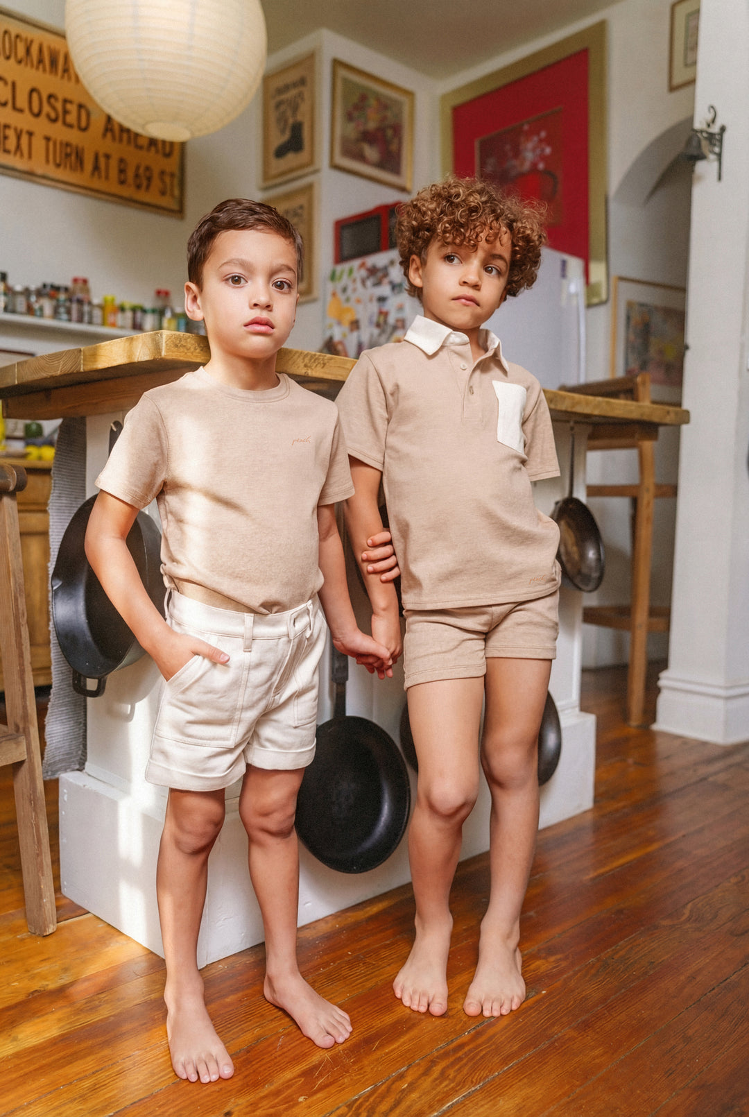 polo l/s contrast collar and pocket - tan