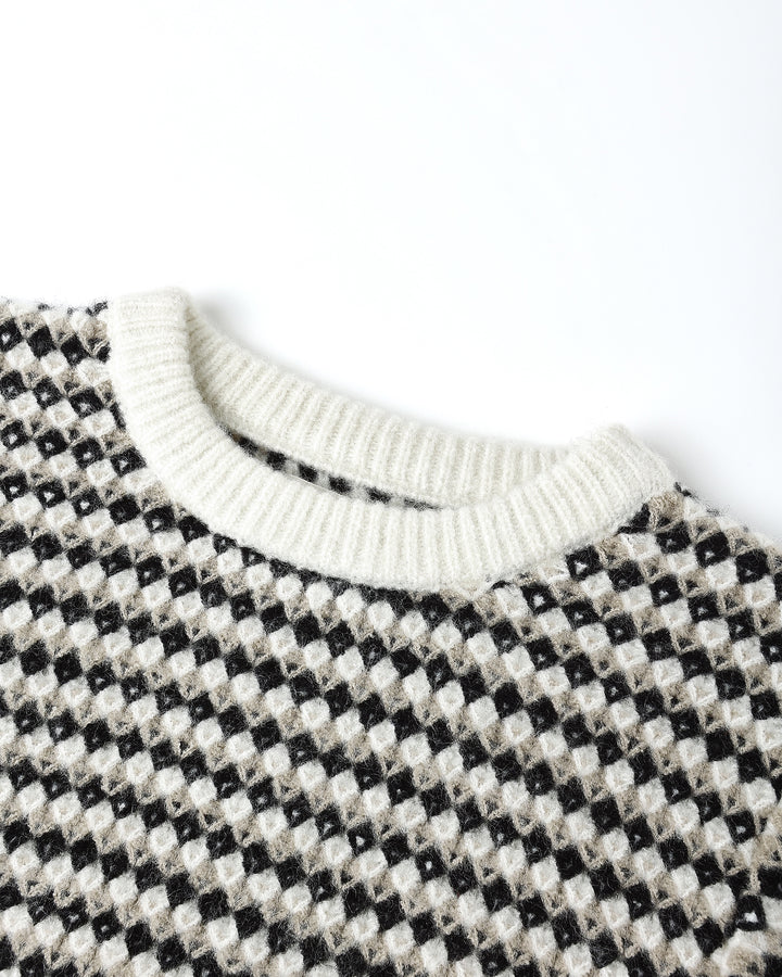 top l/s diamond knit sweater - natural/black