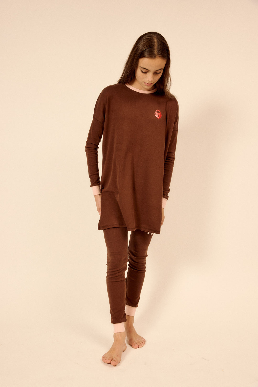 pajamas teen contrast trim logo top and pants - brown/pink