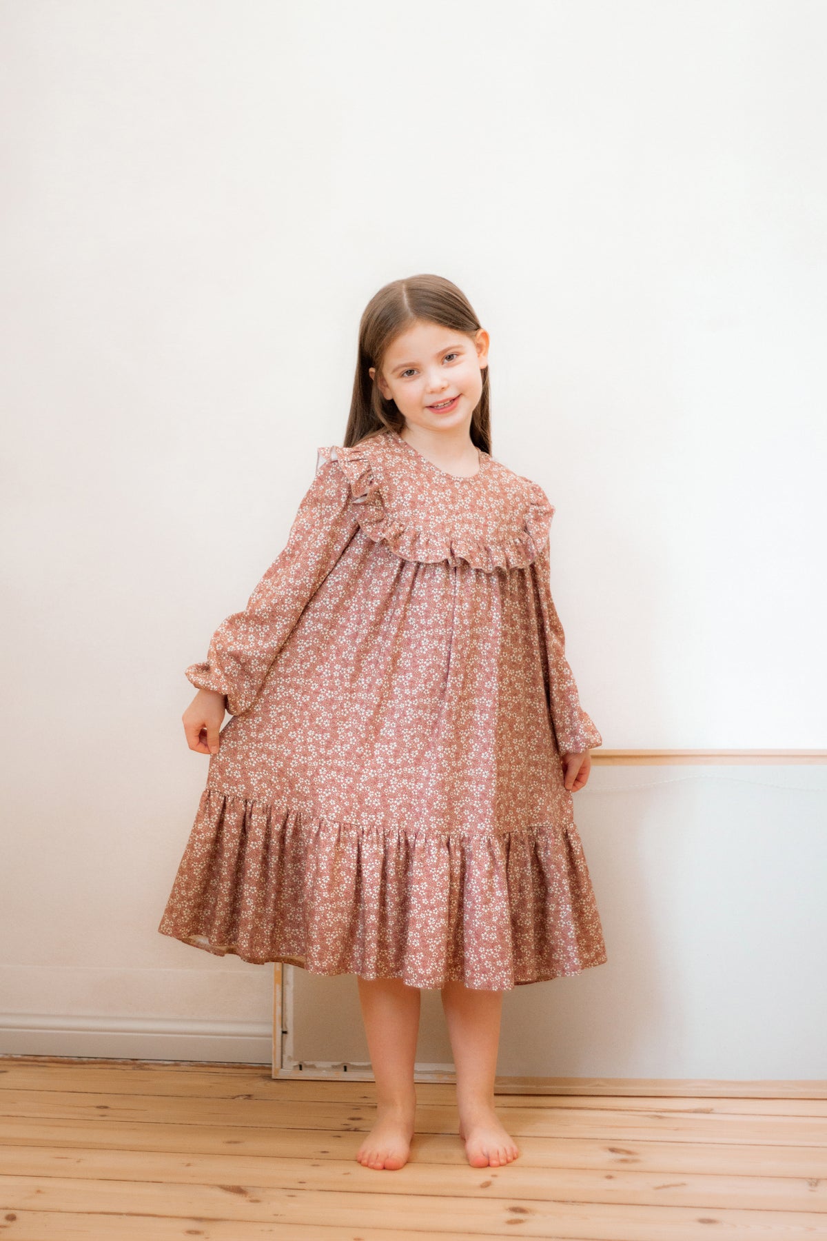 【新品タグ付✨】Sara mallika Cotton Lace Dress Sara Mallika(サラマリカ)のCOTTON VOILE LACE PINTUCK DRESS