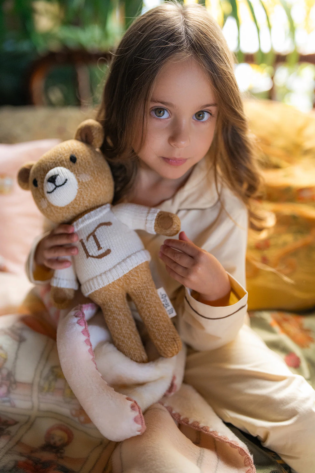 teddy lil teddy storybook with sweater - natural/ivory