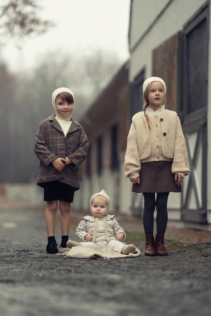 bonnet knit pixie with tassle - cream-97