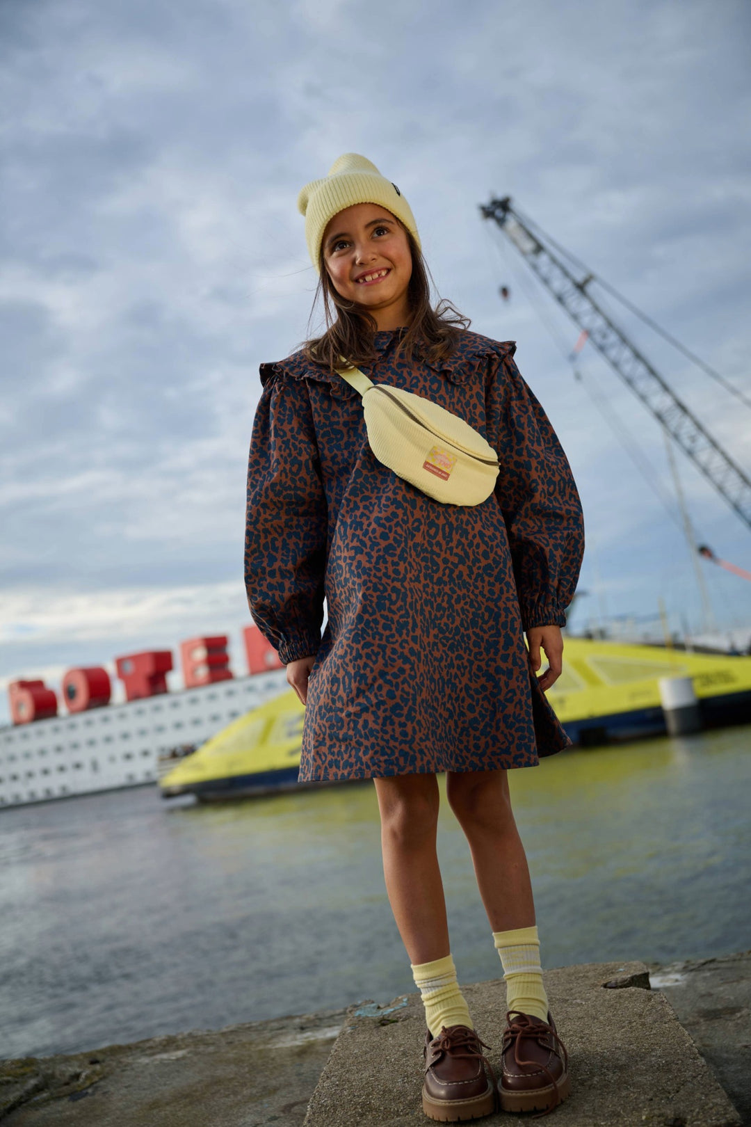 dress canvas leopard print with ruffled collar - root beer