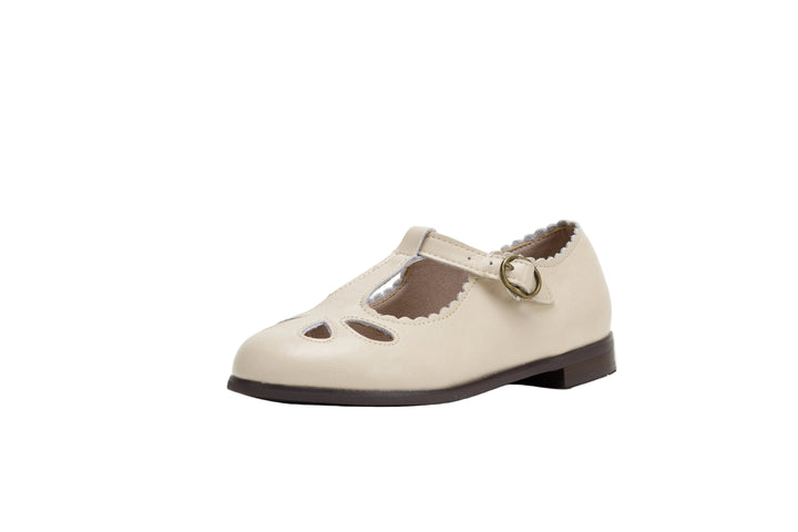 shoes eyelet t straps - pink