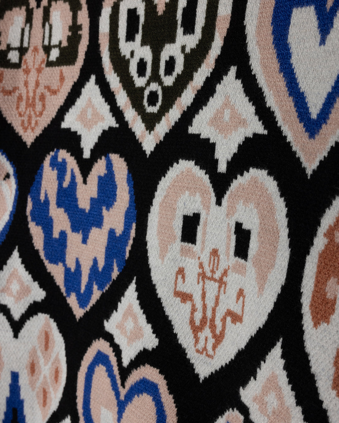 top l/s heart printed chunky turtleneck - multi