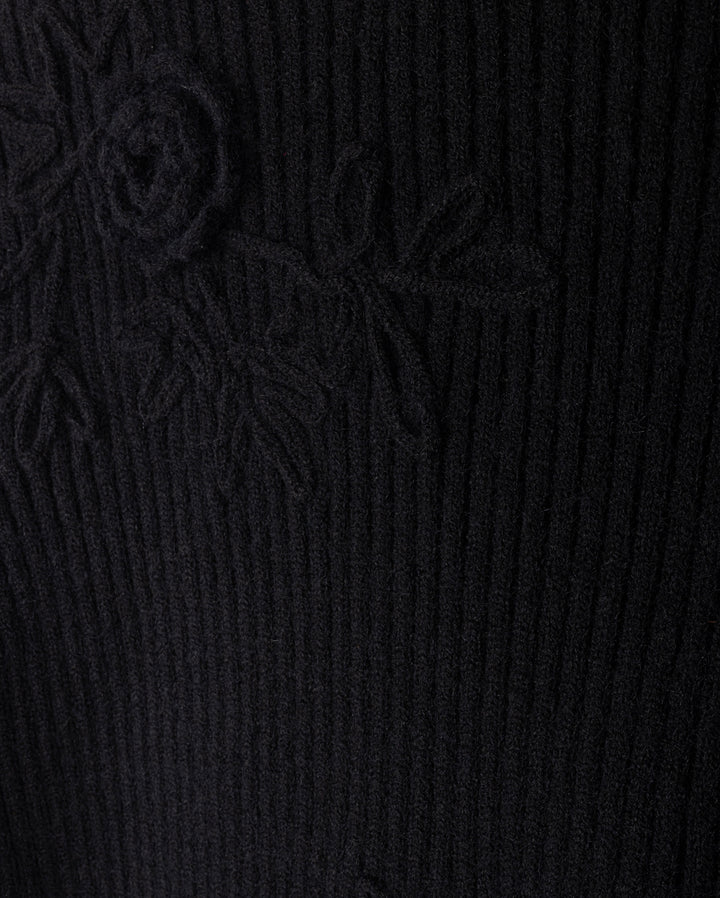 top l/s ribbed chunky embroidered turtleneck - black