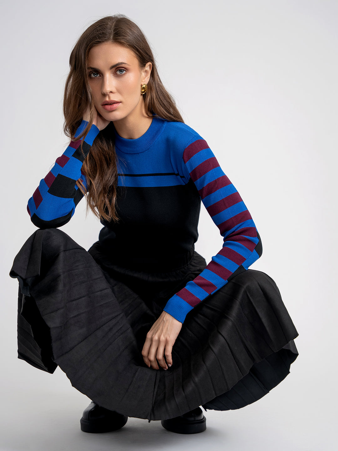 top l/s knit color block mockneck - black/royal