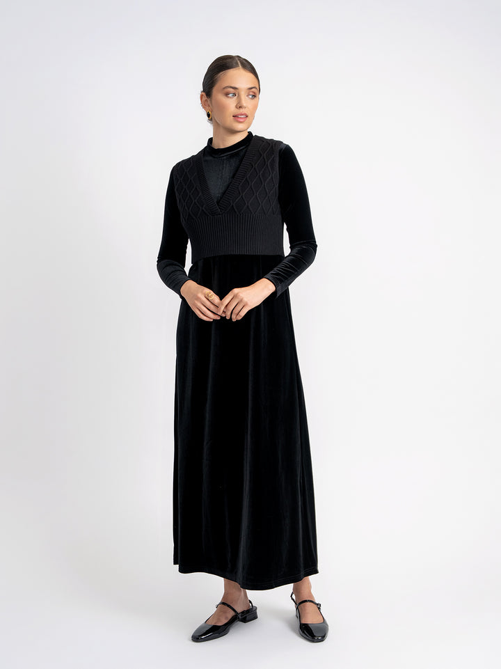 vest knit v neck argyle - black