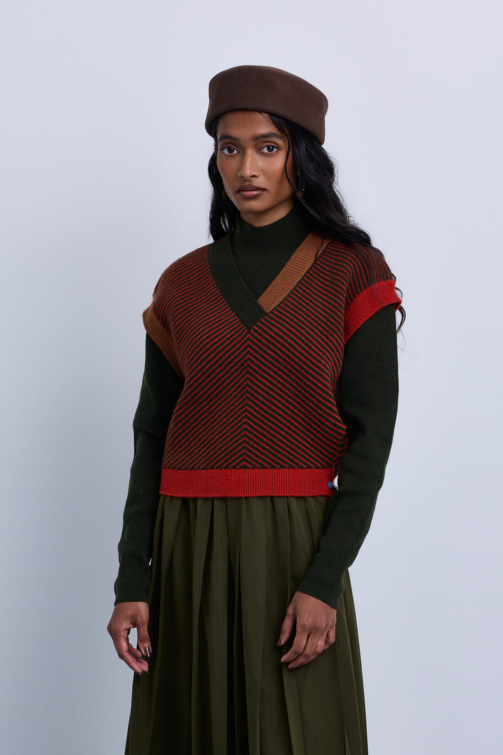 top l/s knit geo lines - green