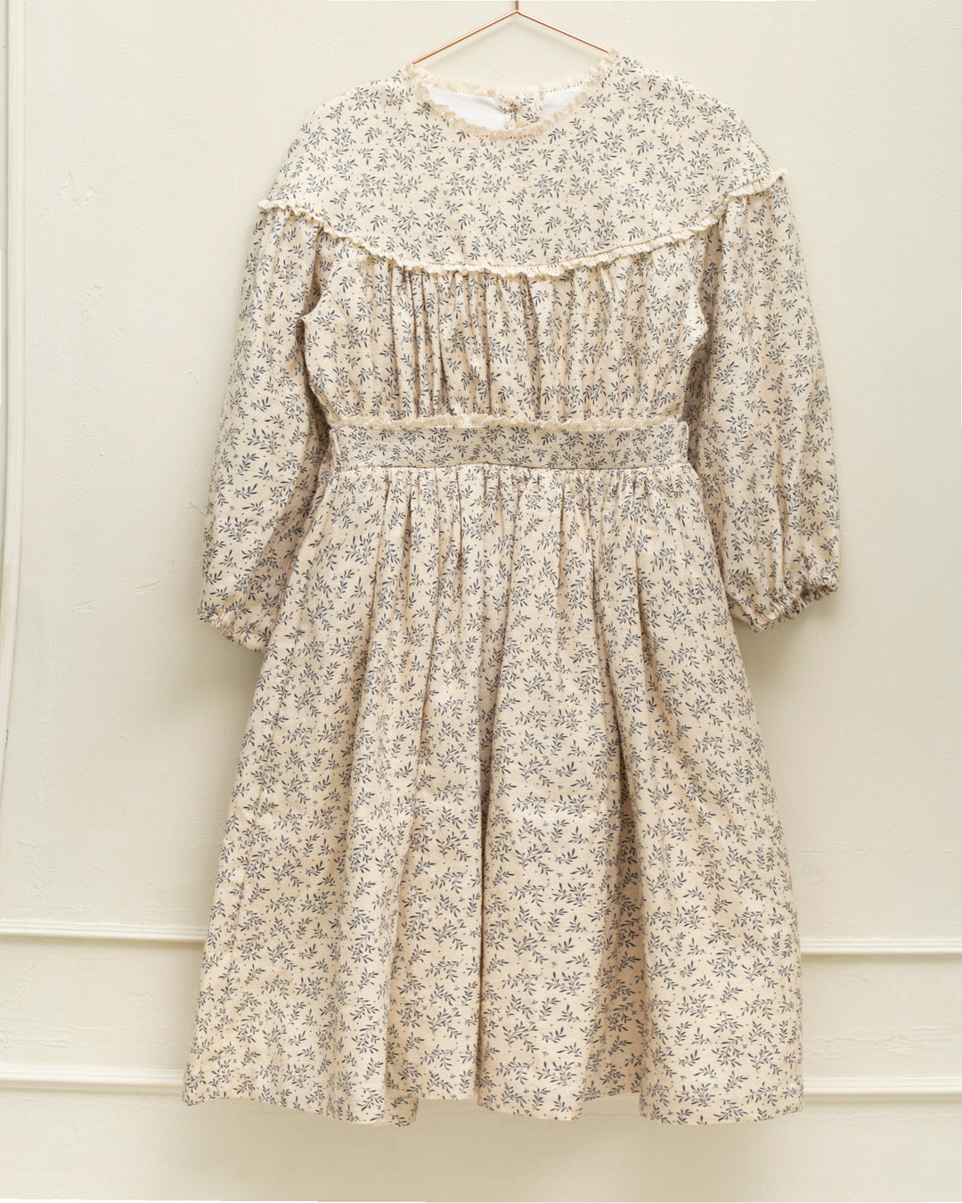 dress willow print waisted with vintage lace trim - willow